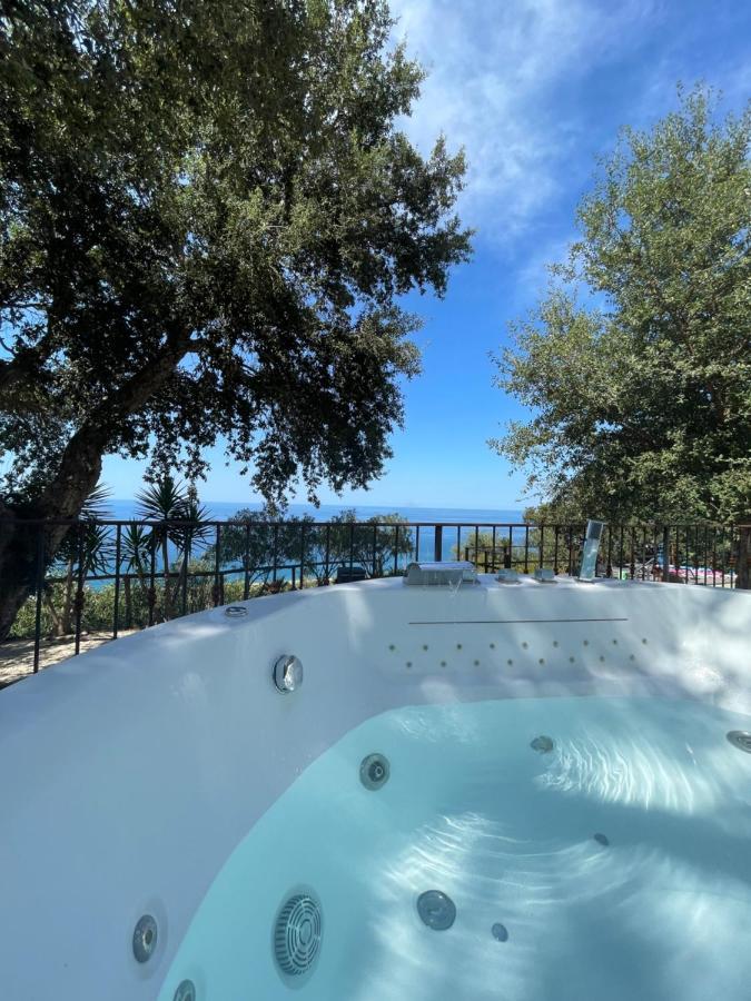 סנטו סטפאנו די קמאסטרה Villa Alice מראה חיצוני תמונה