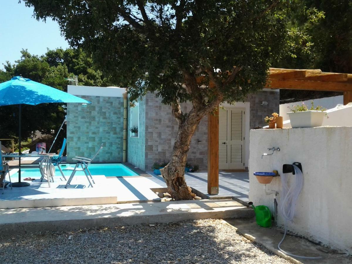סנטו סטפאנו די קמאסטרה Villa Alice מראה חיצוני תמונה